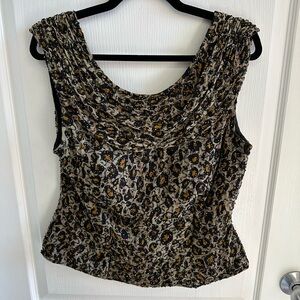 Chic Leopard Print Tank Top